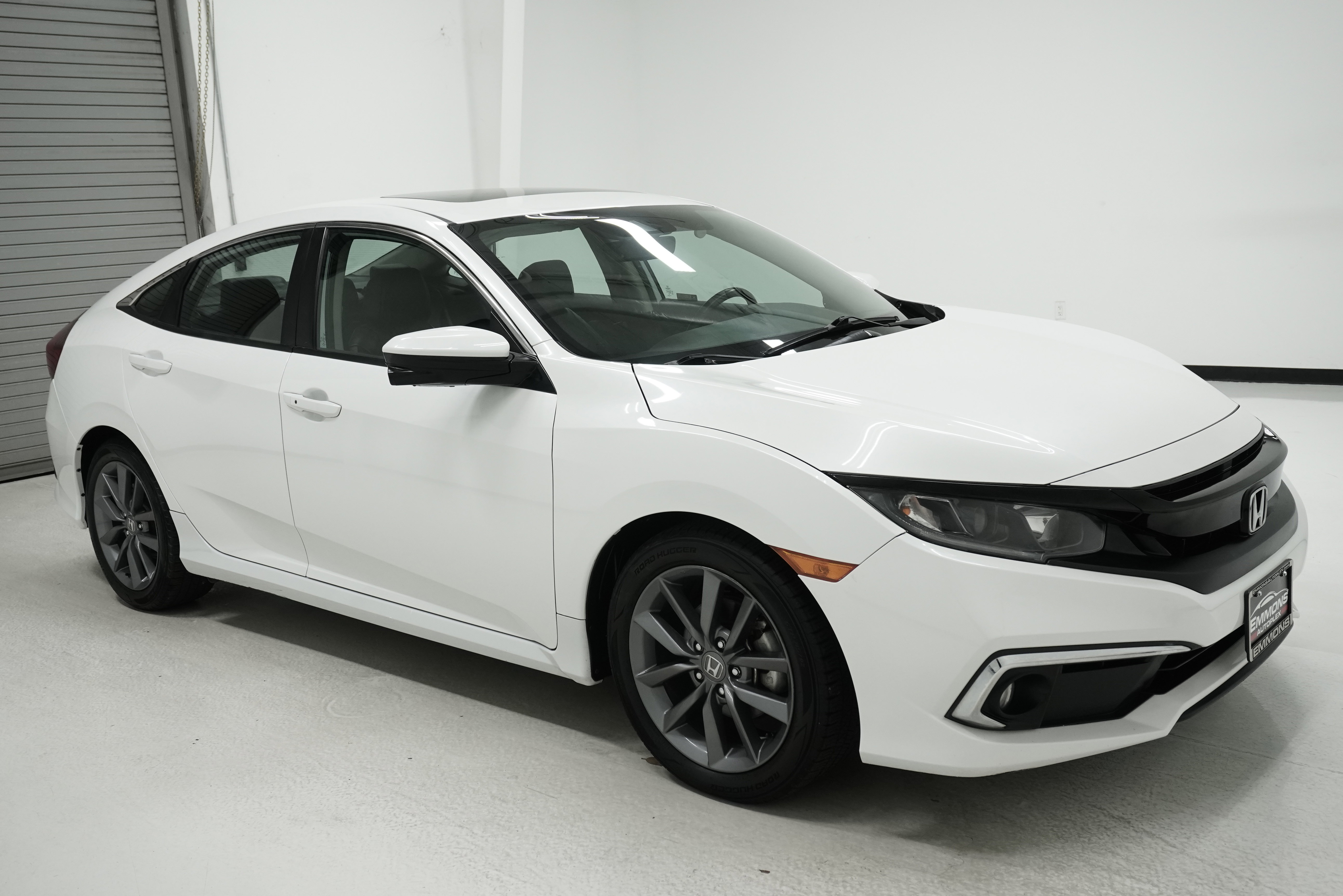 Used 2019 Honda Civic EX-L image 3