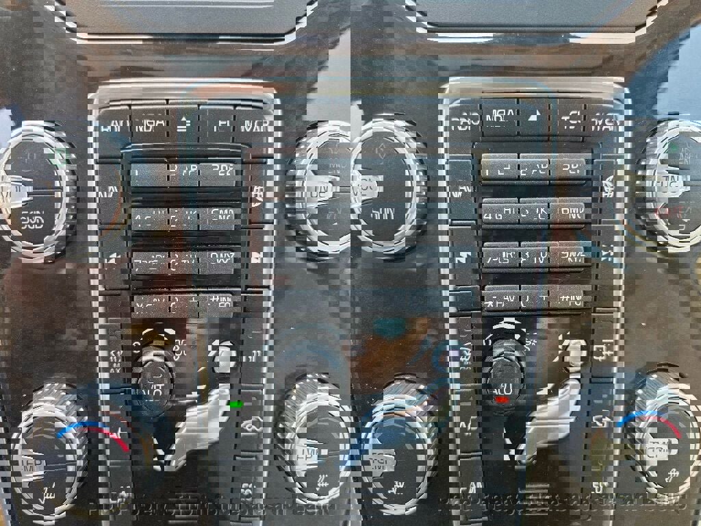 Used 2015 Volvo XC70 T5 Premier w/ Proximity Package FWD image 67