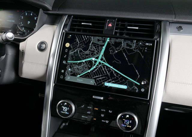 New 2026 Land Rover Discovery Dynamic SE AWD/4WD image 16