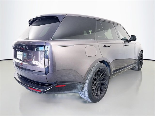 Used 2023 Land Rover Range Rover SE image 5