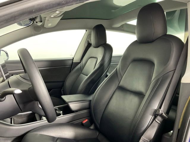 Used 2020 Tesla Model 3 Standard Range image 14