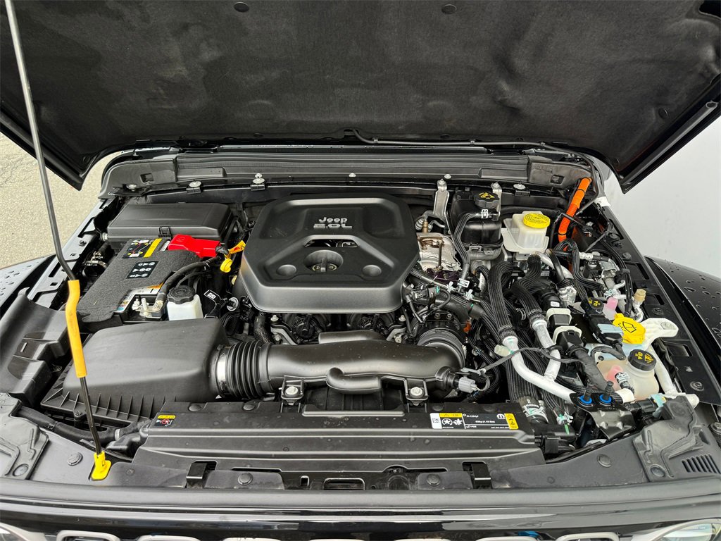 Used 2021 Jeep Wrangler Unlimited Rubicon 4xe w/ Cold Weather Group image 21