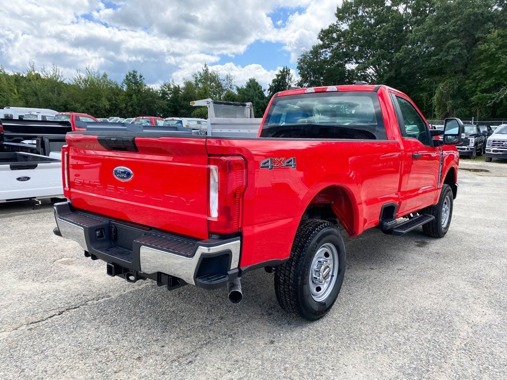 New 2026 Ford F250 XL w/ XL Chrome Package AWD/4WD image 3