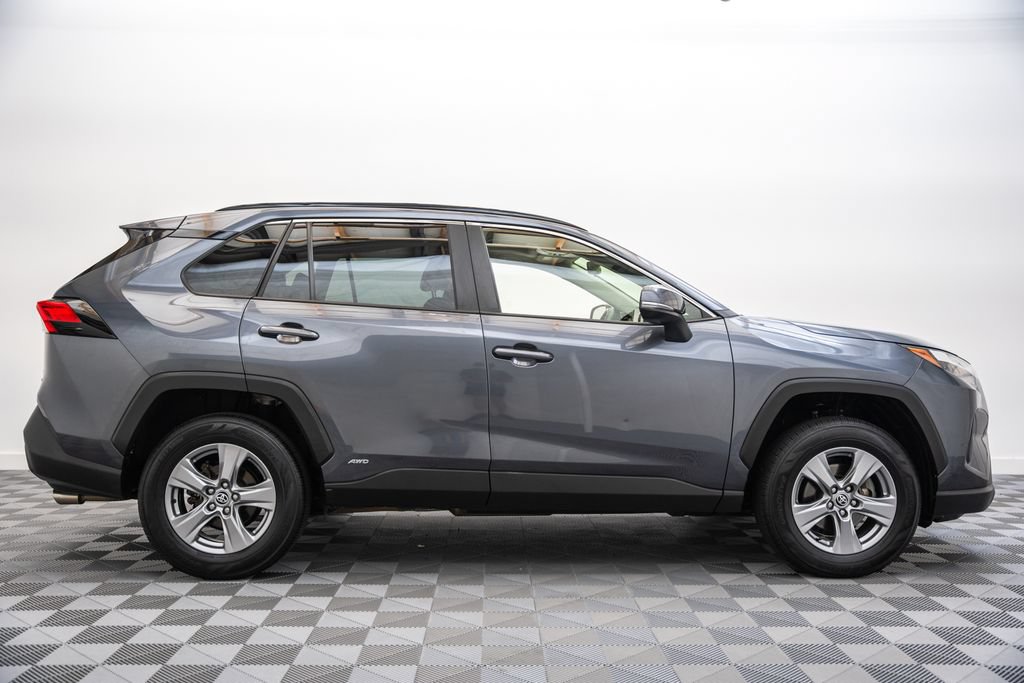 Certified 2024 Toyota RAV4 XLE w/ Convenience Package AWD/4WD image 4