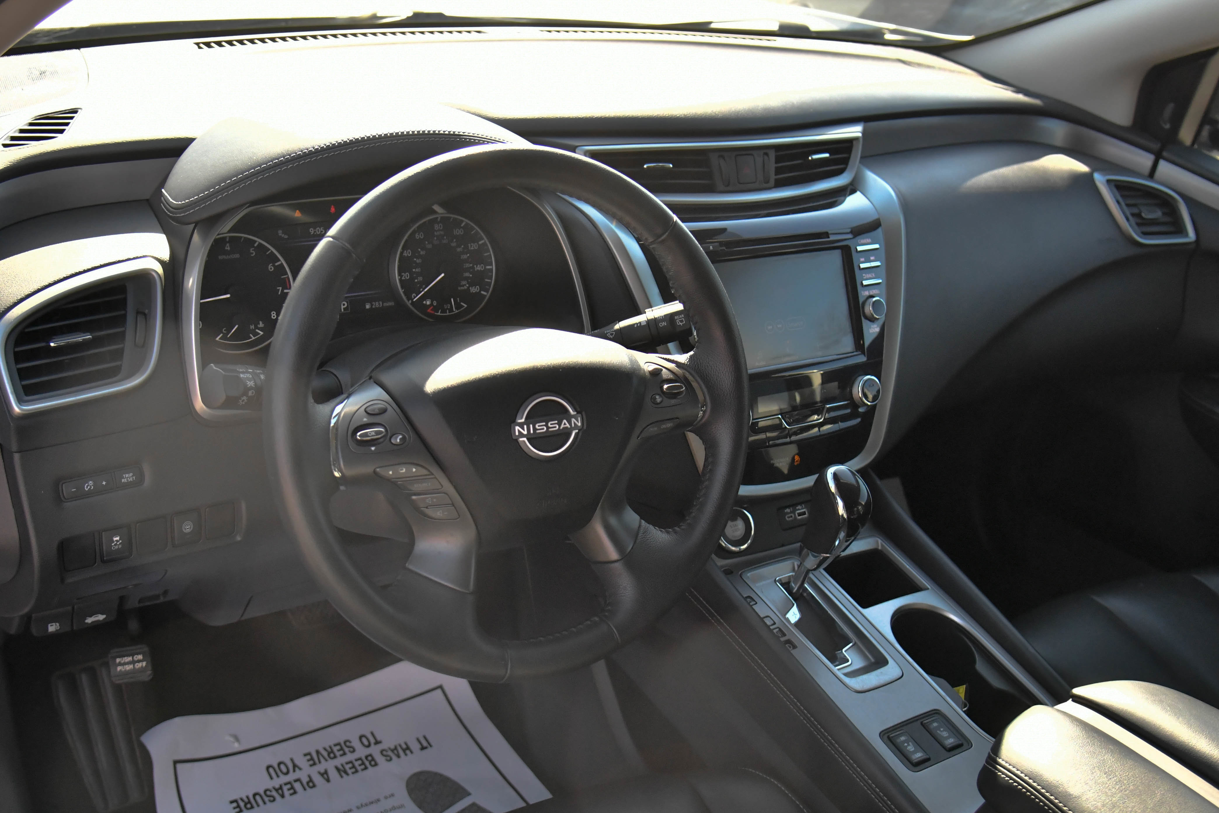 Used 2023 Nissan Murano SV image 16