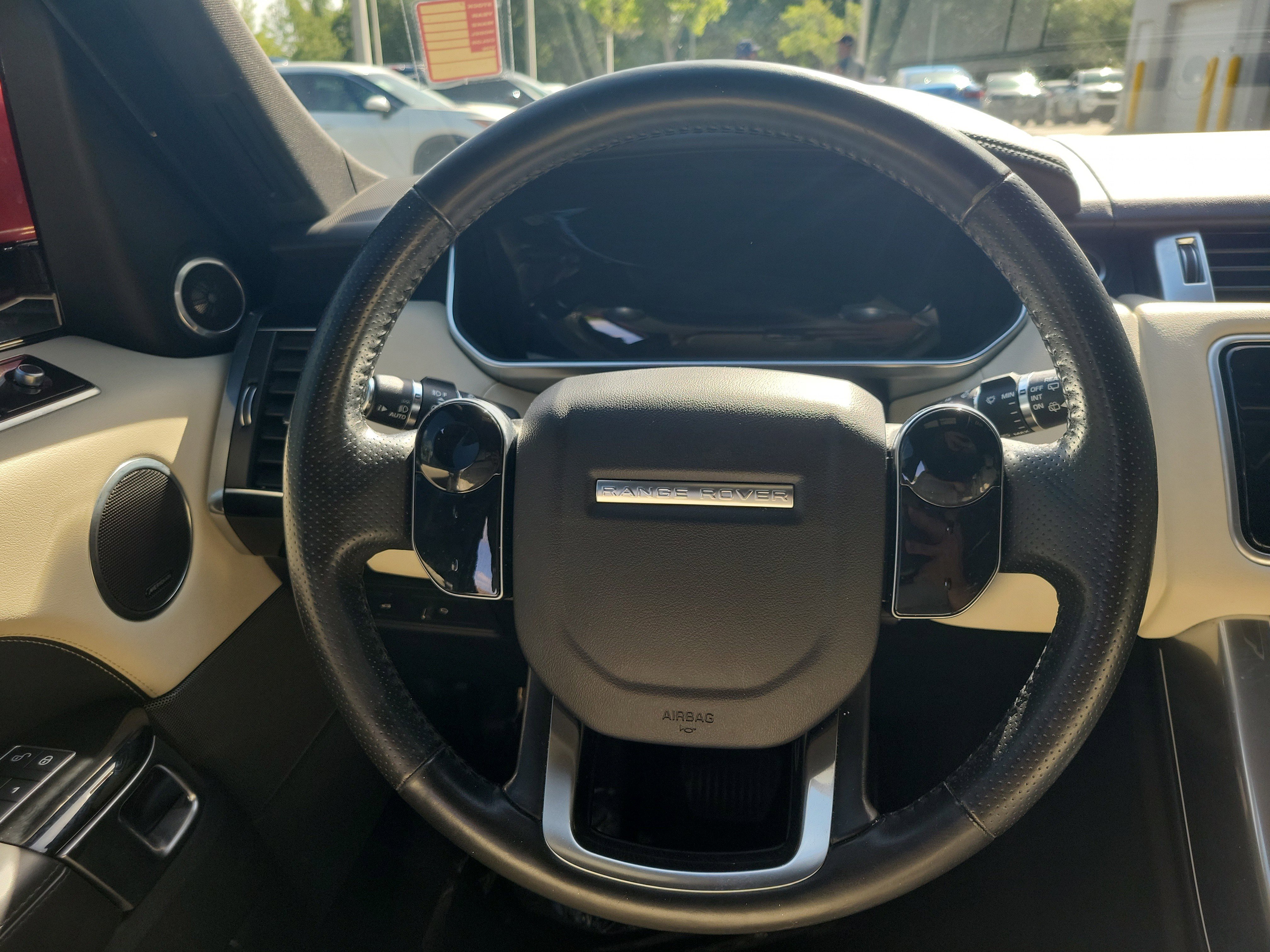 Used 2019 Land Rover Range Rover Sport HSE image 22