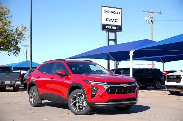 New 2026 Chevrolet Trax LT