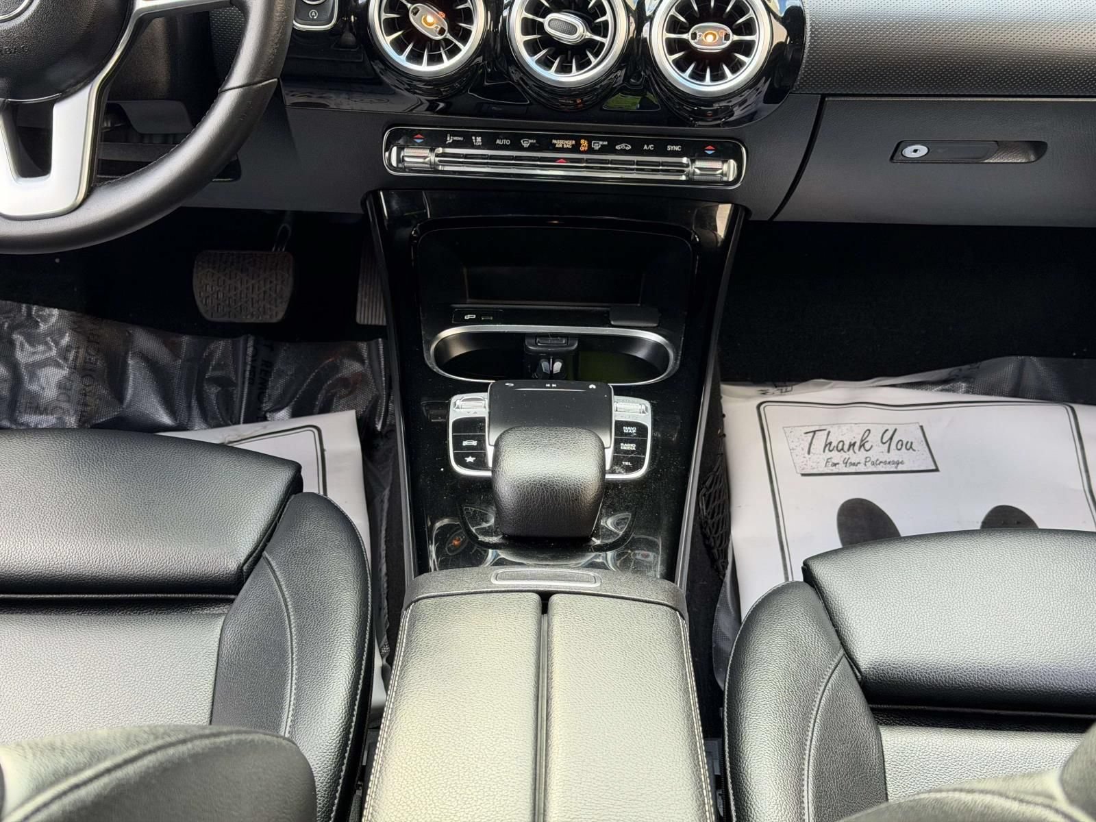 Used 2020 Mercedes-Benz CLA 250 image 27