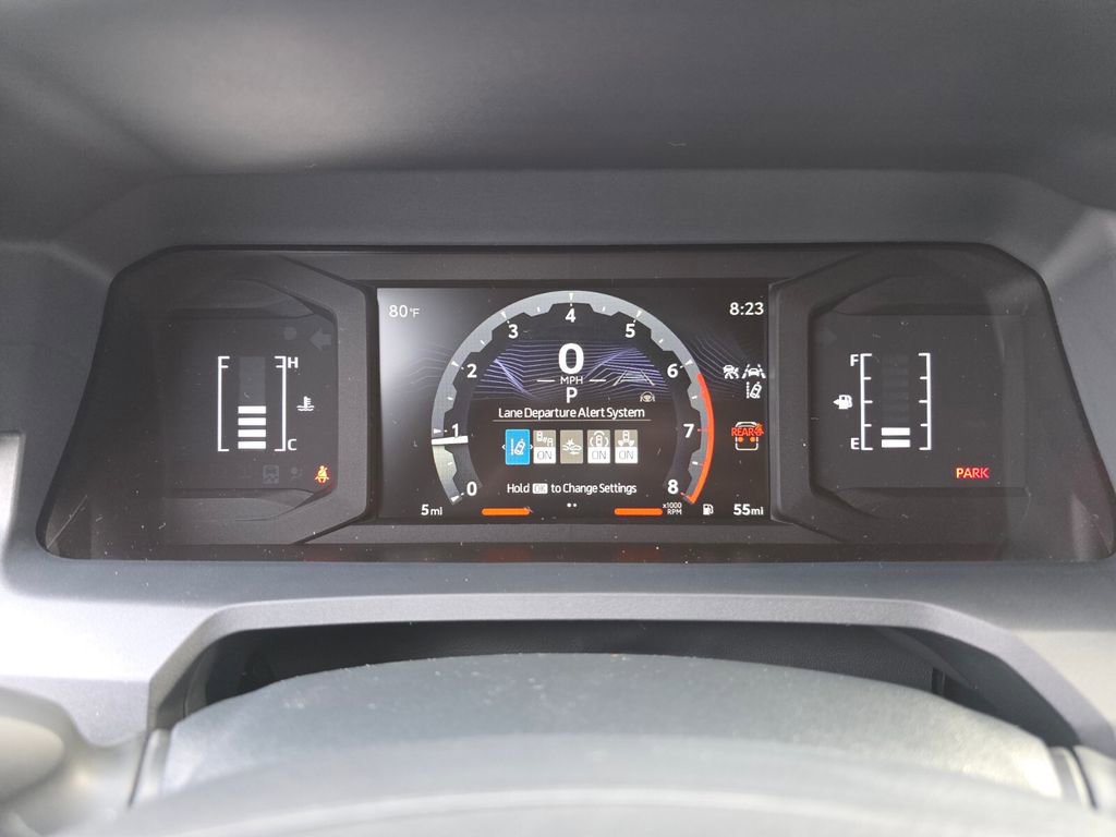 New 2026 Toyota 4Runner SR5 AWD/4WD image 31