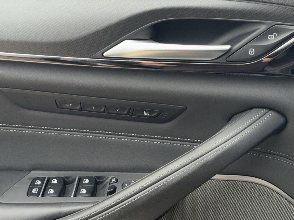 Used 2022 BMW M5 w/ Competition Package image 24