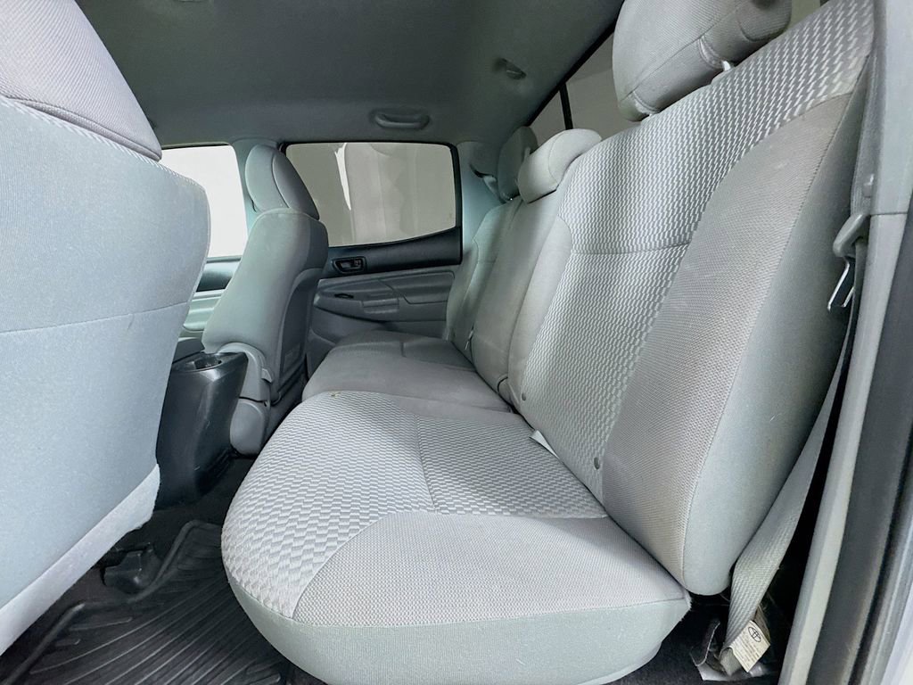 Used 2014 Toyota Tacoma PreRunner w/ SR5 Package image 29