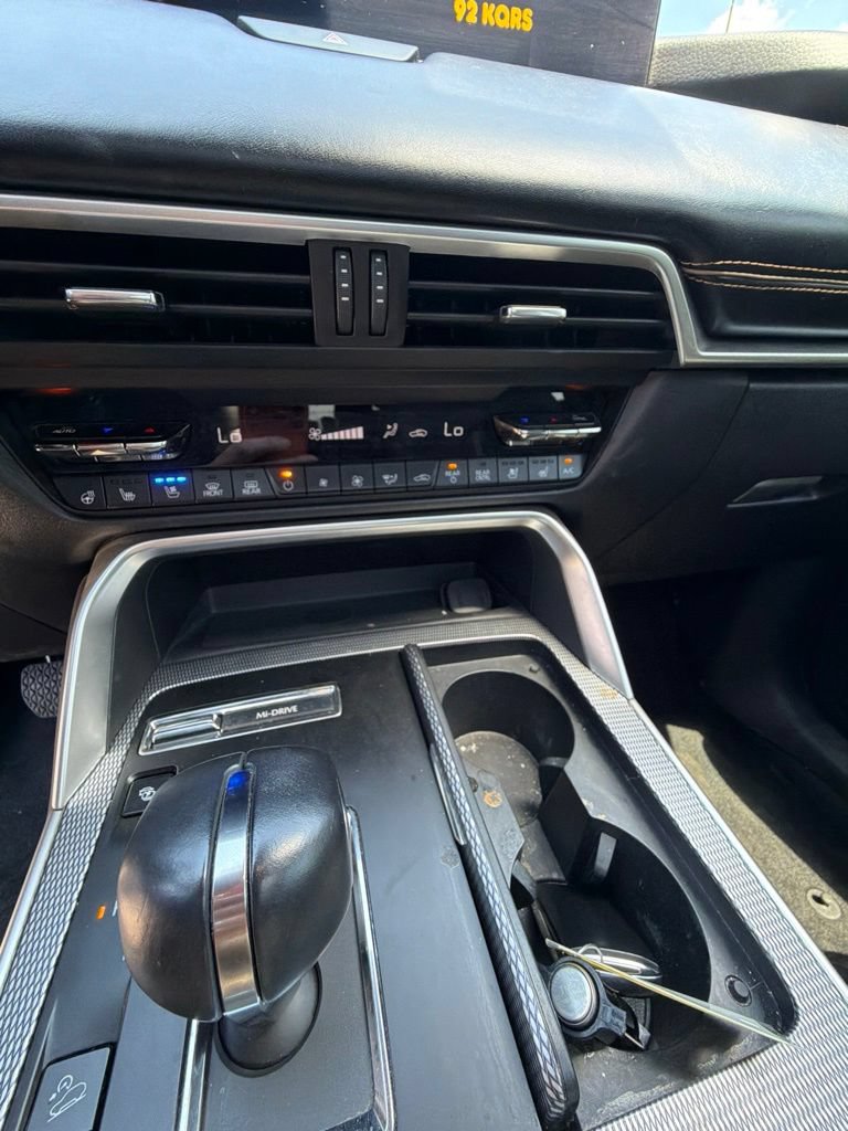 Used 2024 MAZDA CX-90 Plug-In Hybrid w/ Premium Plus AWD/4WD image 20