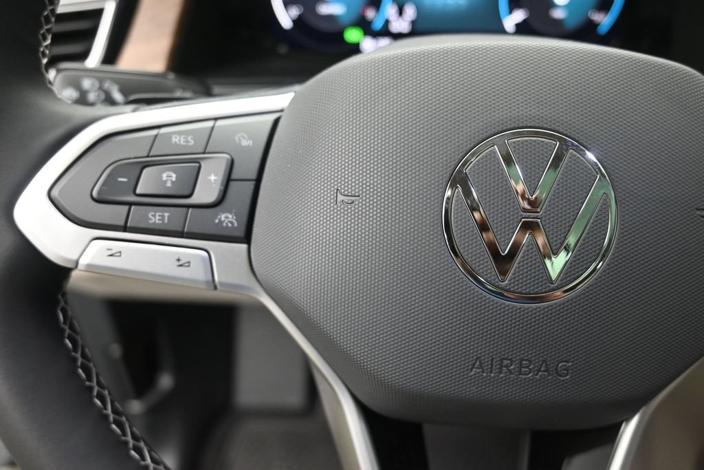 New 2026 Volkswagen Atlas SE FWD image 15