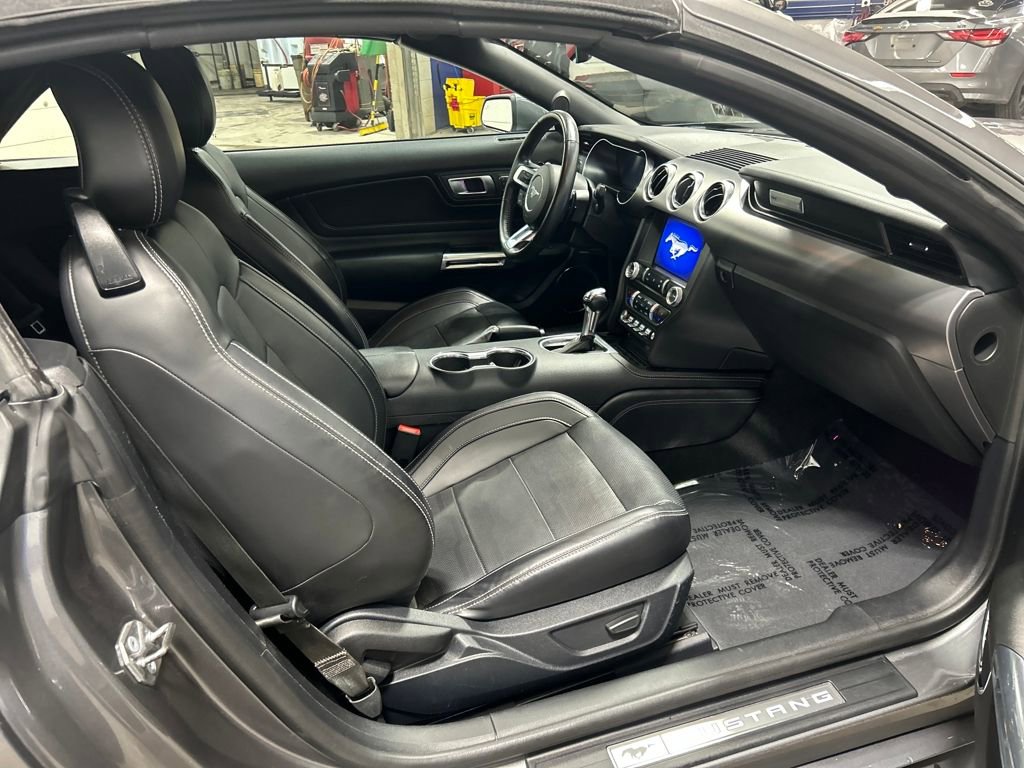 Used 2021 Ford Mustang Premium image 10
