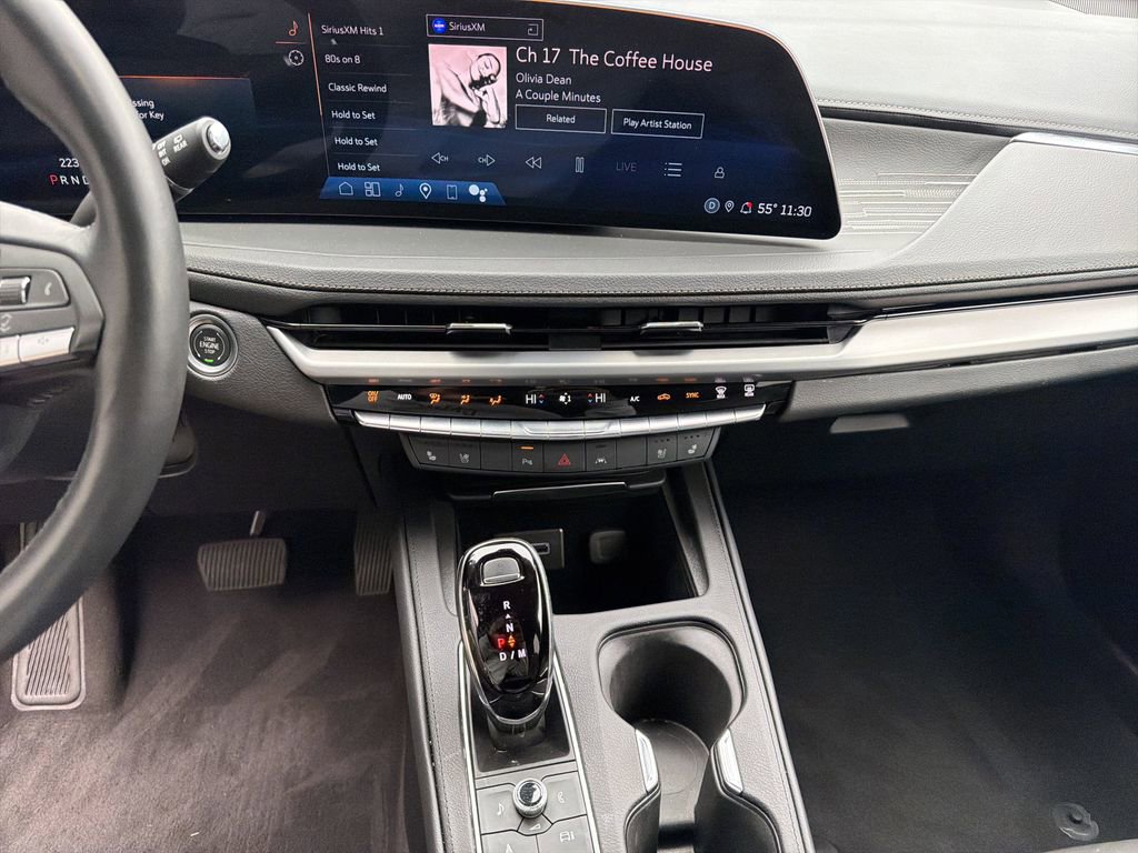 Certified 2025 Cadillac XT4 Premium Luxury w/ Technology Package image 30