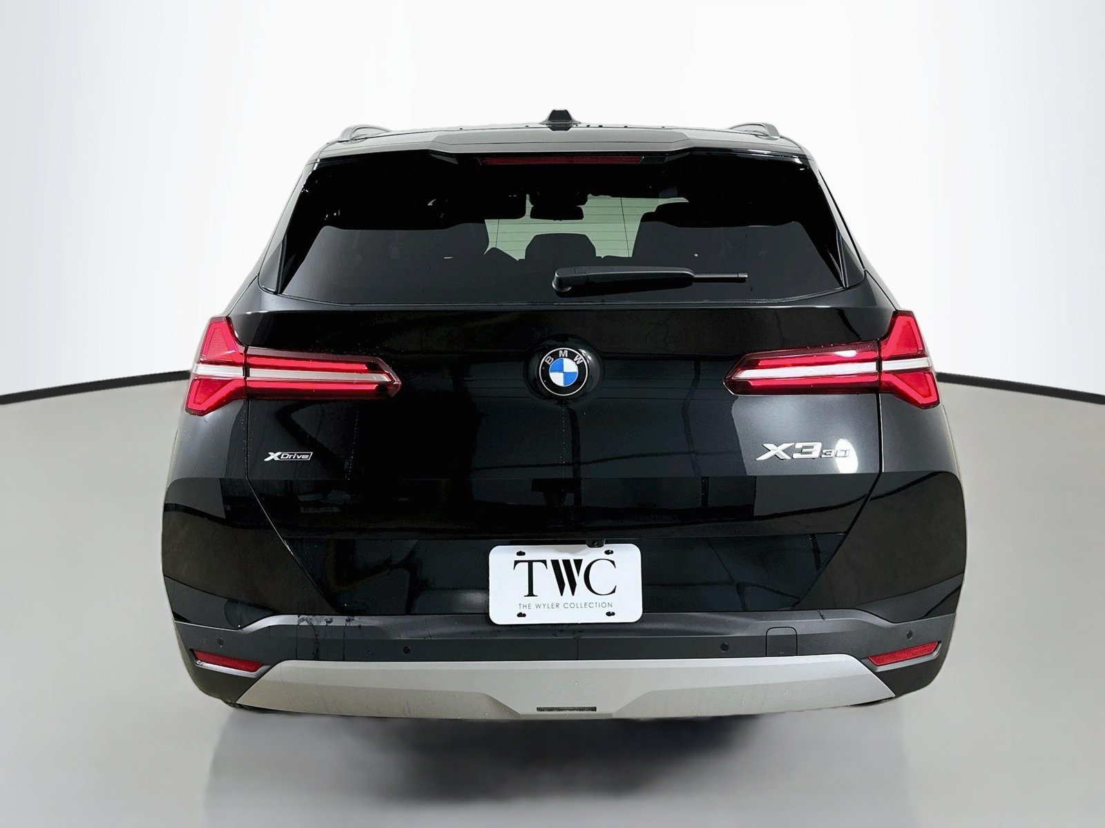 New 2026 BMW X3 xDrive30i w/ Premium Package AWD/4WD image 6