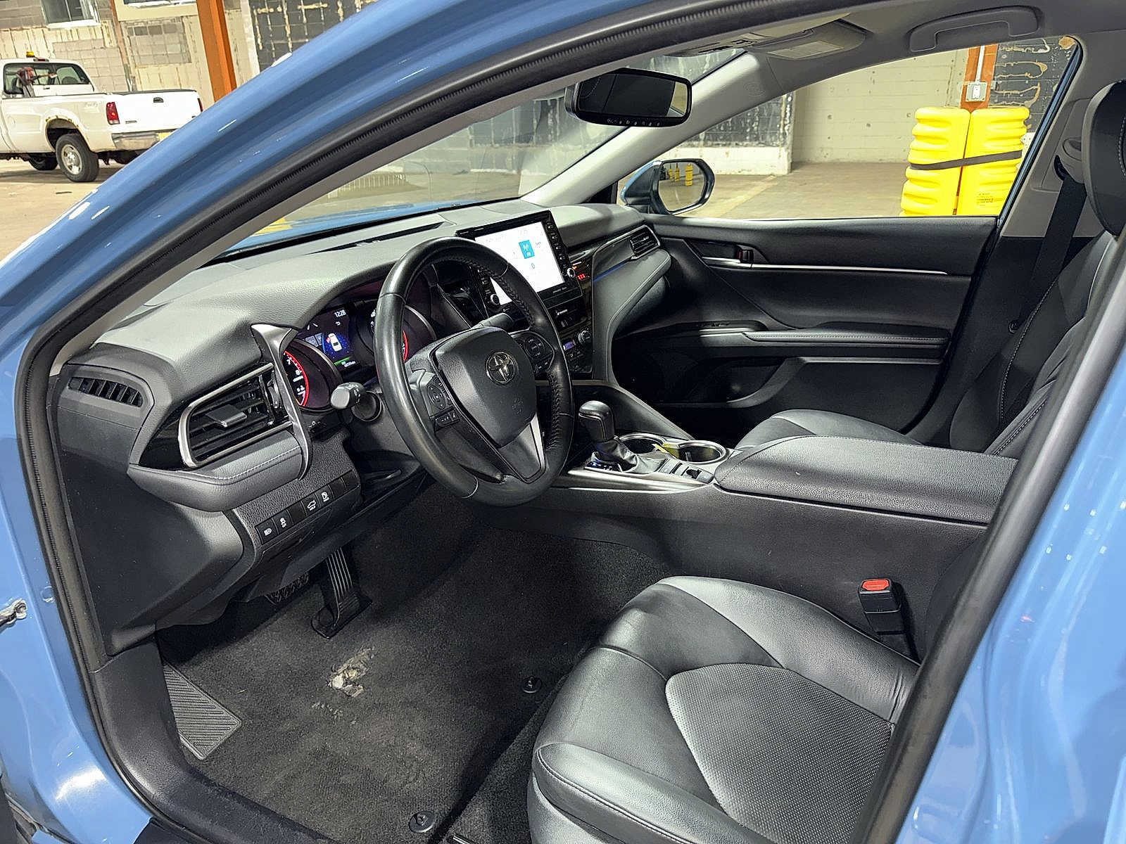 Used 2023 Toyota Camry XSE FWD image 28