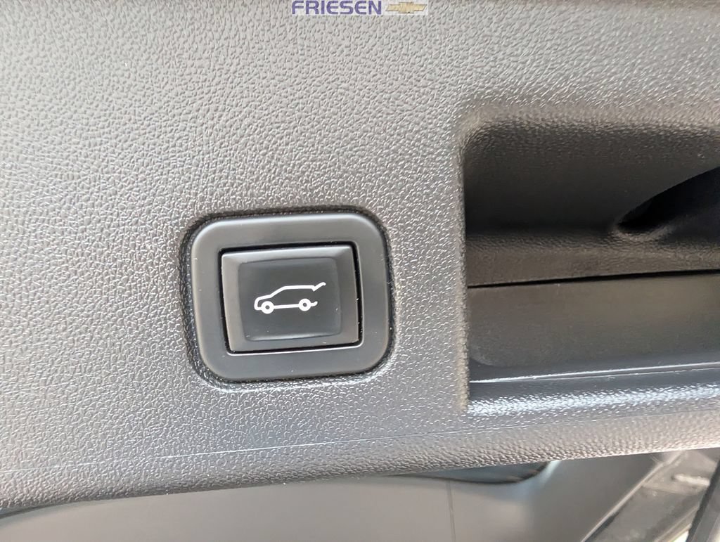 Used 2020 Chevrolet Equinox Premier FWD image 23
