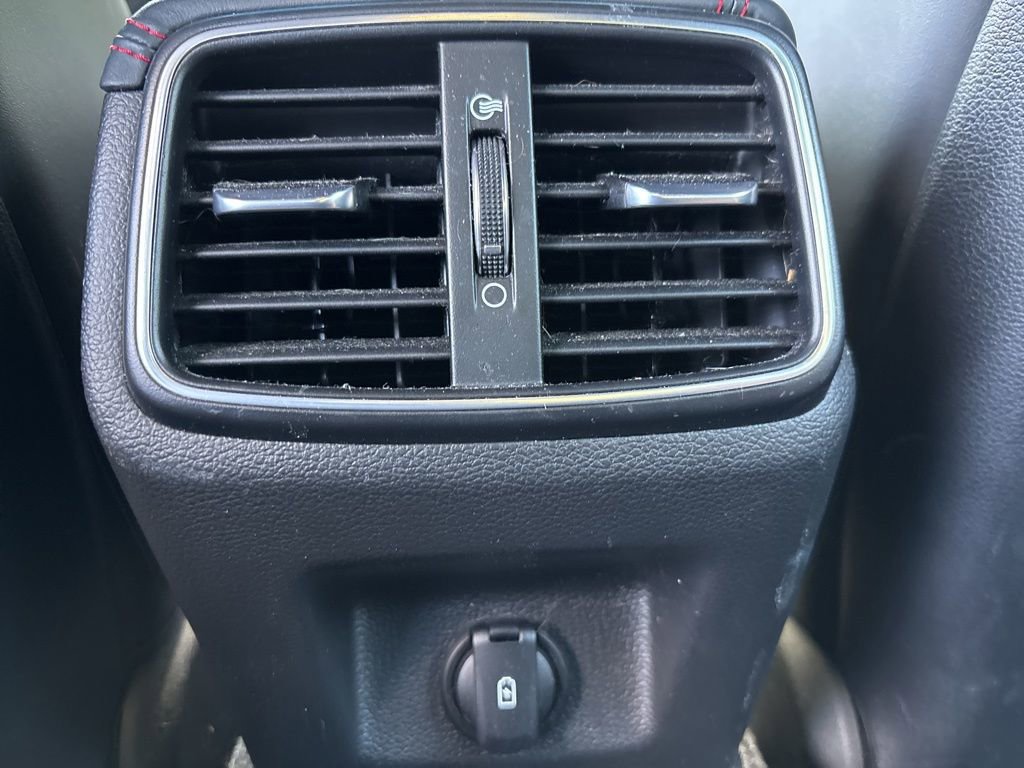 Used 2019 Genesis G70 3.3T Advanced w/ Sport Package image 11