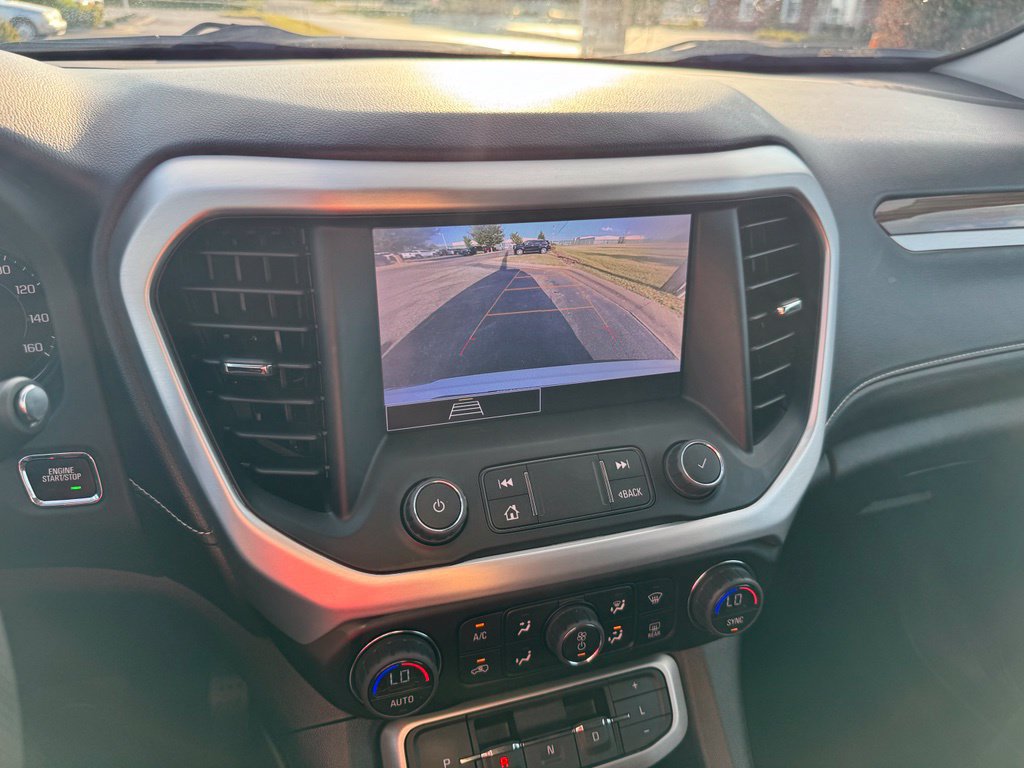 Certified 2023 GMC Acadia SLE w/ Elevation Edition FWD image 32