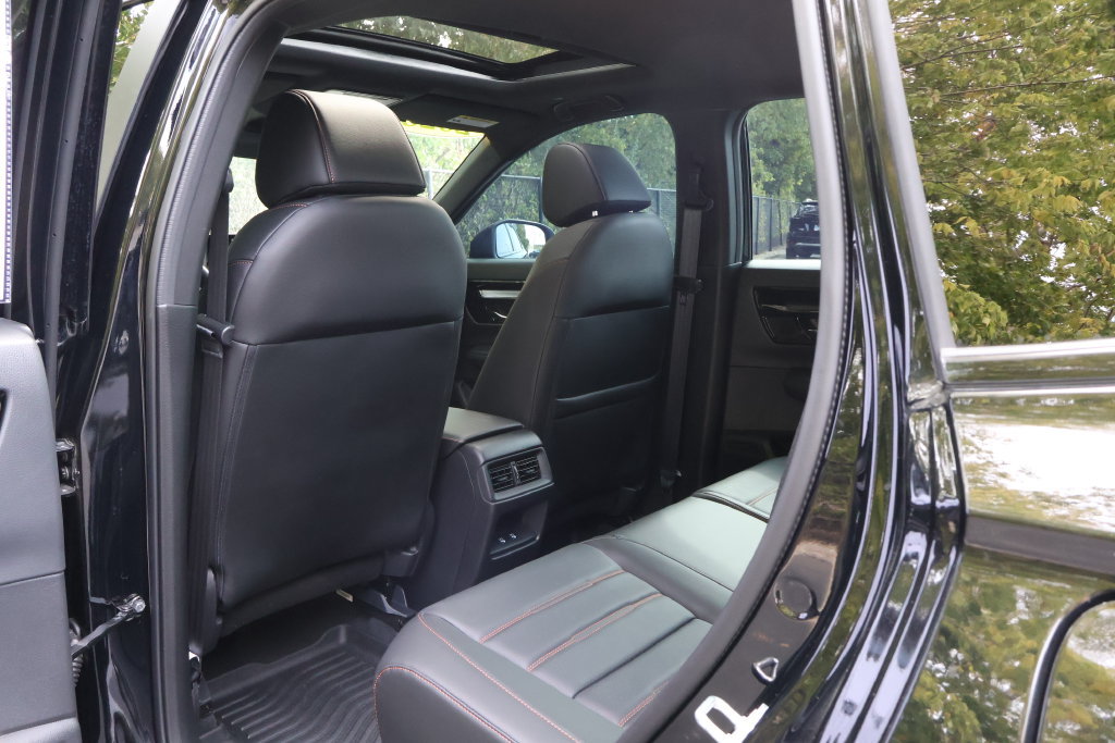 Used 2026 Honda CR-V Sport Touring image 43