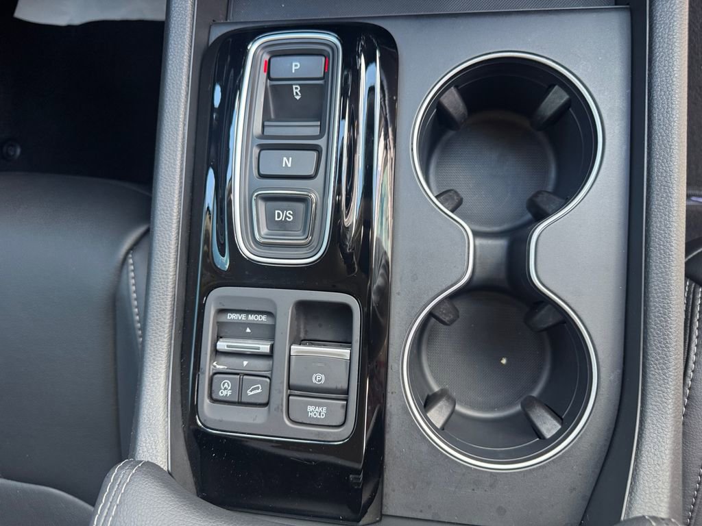 Used 2025 Honda Pilot EX-L image 19