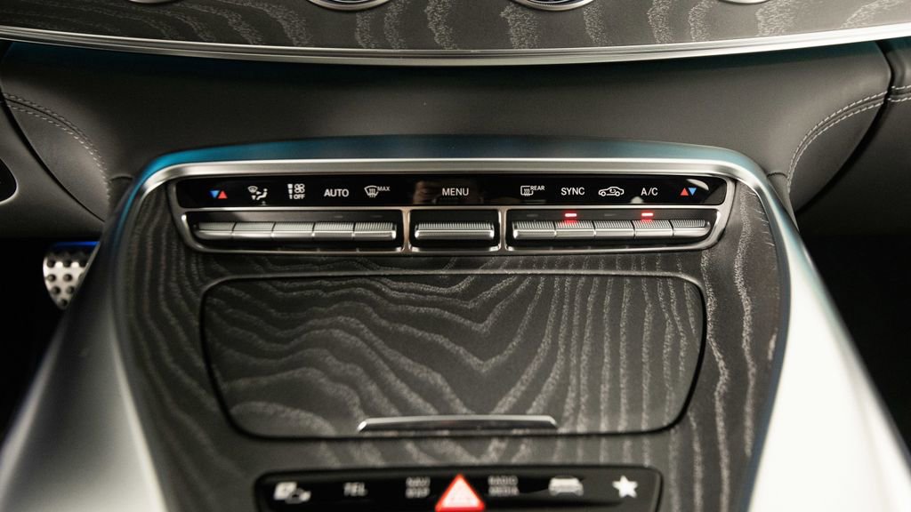 Used 2024 Mercedes-Benz AMG GT 43 image 27