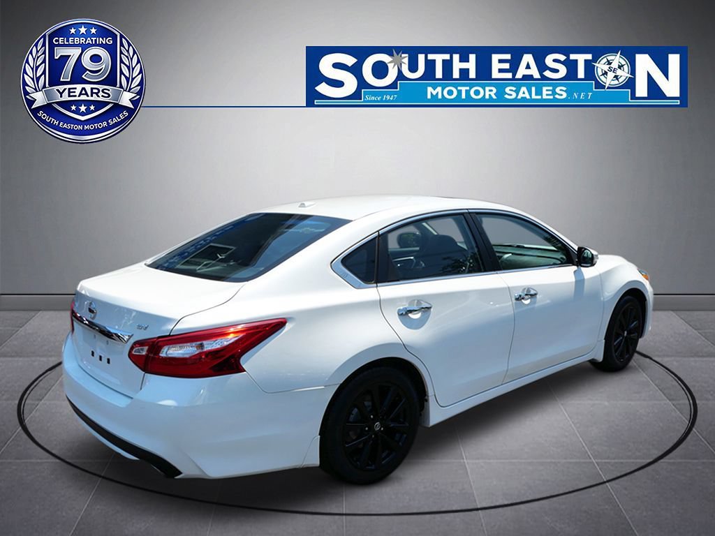Used 2017 Nissan Altima 2.5 SV w/ Convenience Package FWD image 7