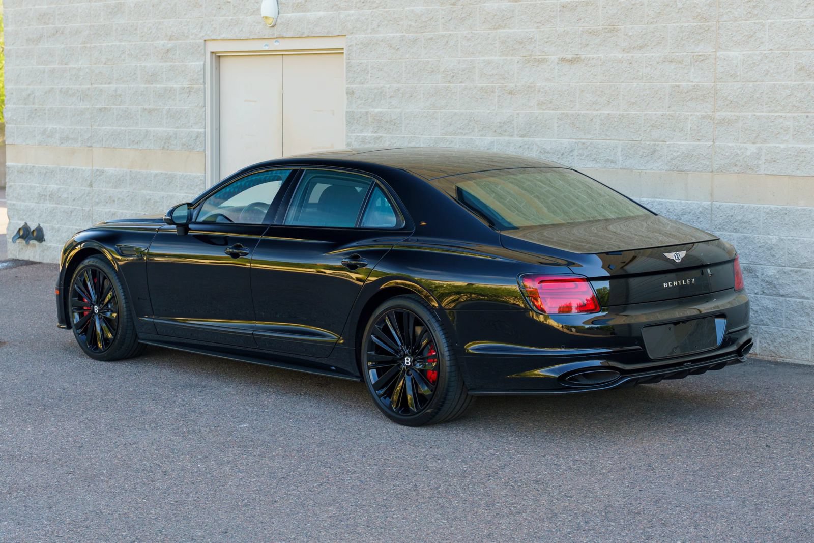 Used 2024 Bentley Flying Spur S W12 AWD/4WD image 26