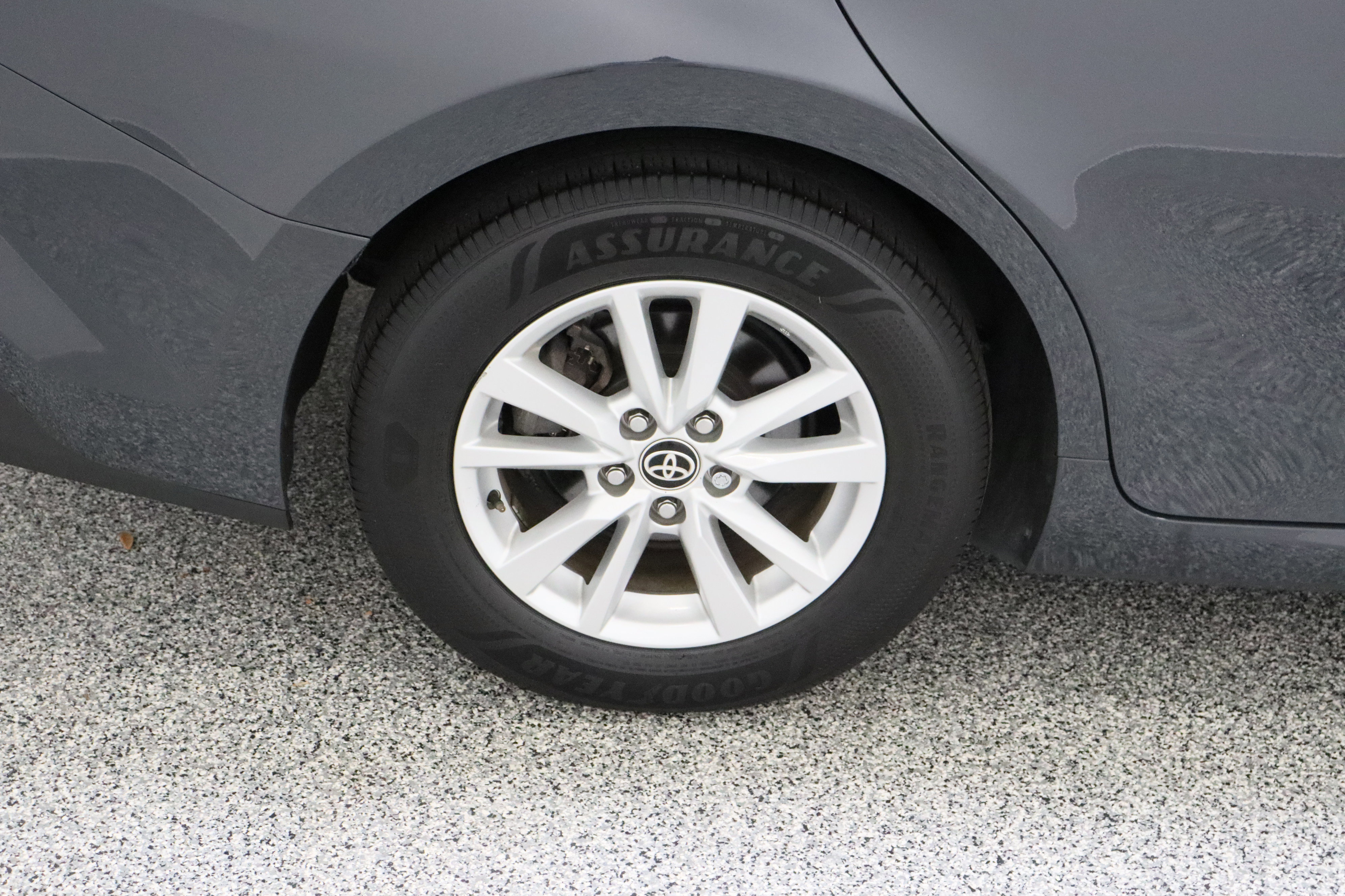 Used 2025 Toyota Camry LE FWD image 6