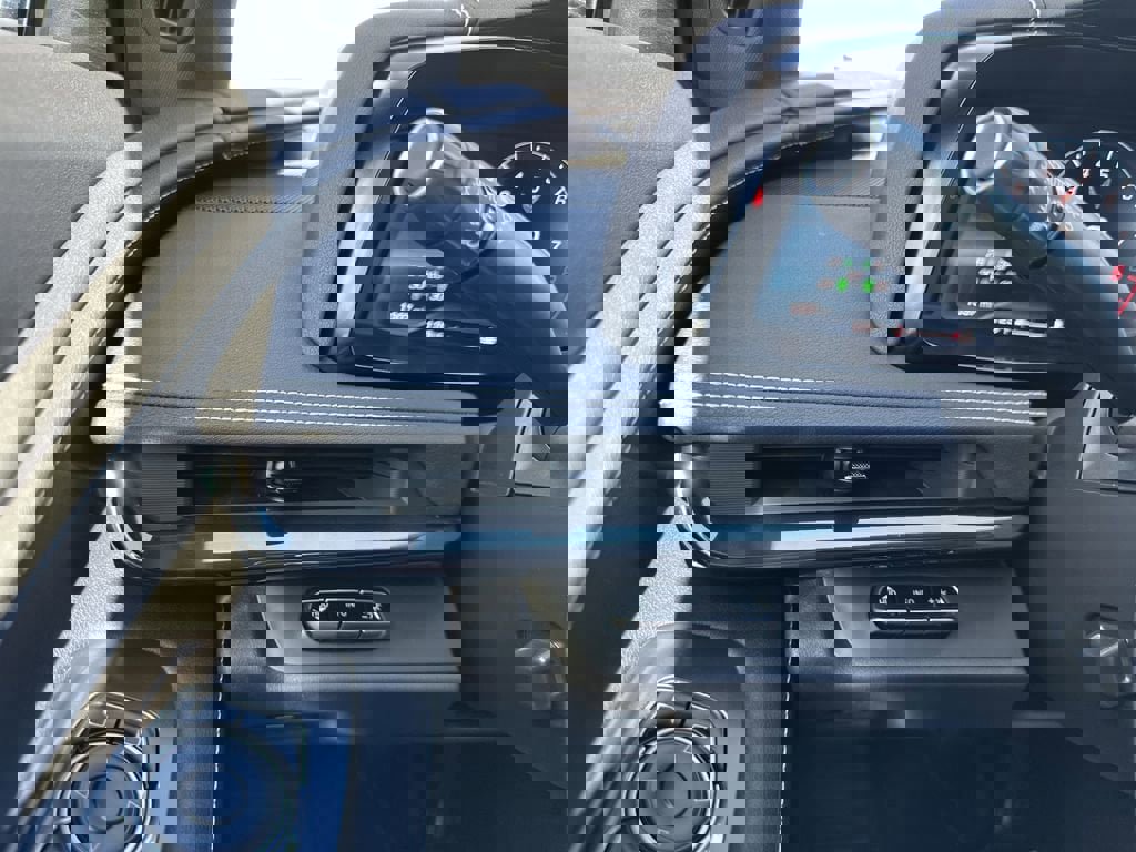 Used 2025 Chevrolet Corvette Z06 w/ Stealth Interior Trim Package image 28