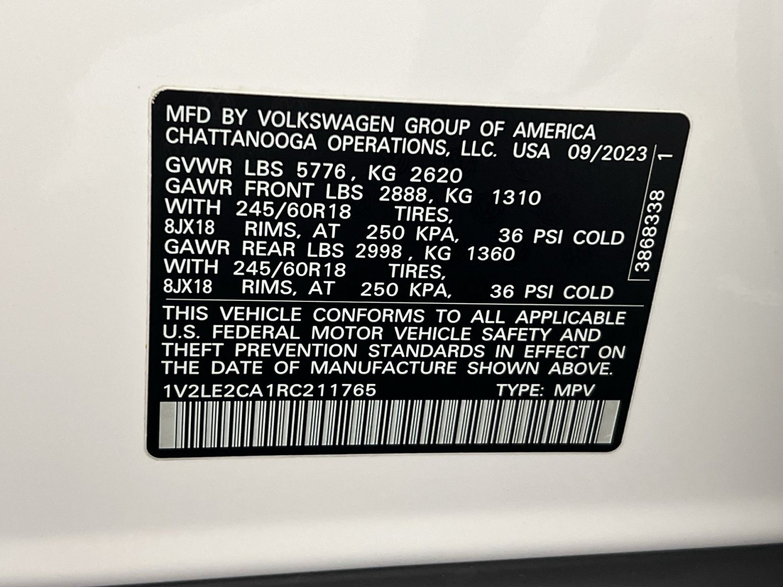 Used 2024 Volkswagen Atlas Cross Sport SE AWD/4WD image 31