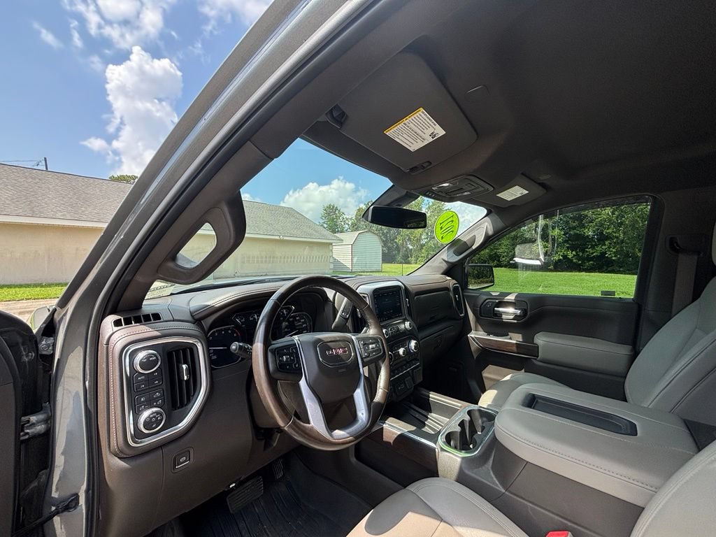 Used 2021 GMC Sierra 1500 SLT w/ SLT Premium Plus Package AWD/4WD image 14