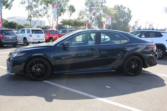 Used 2021 Toyota Camry XSE FWD image 7