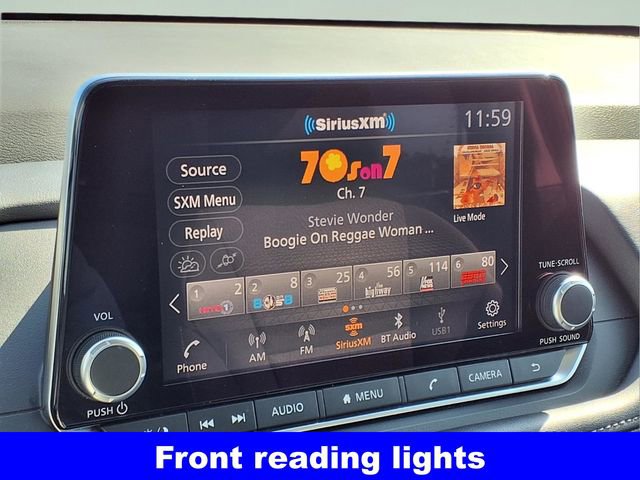 Used 2025 Nissan Rogue SV image 8