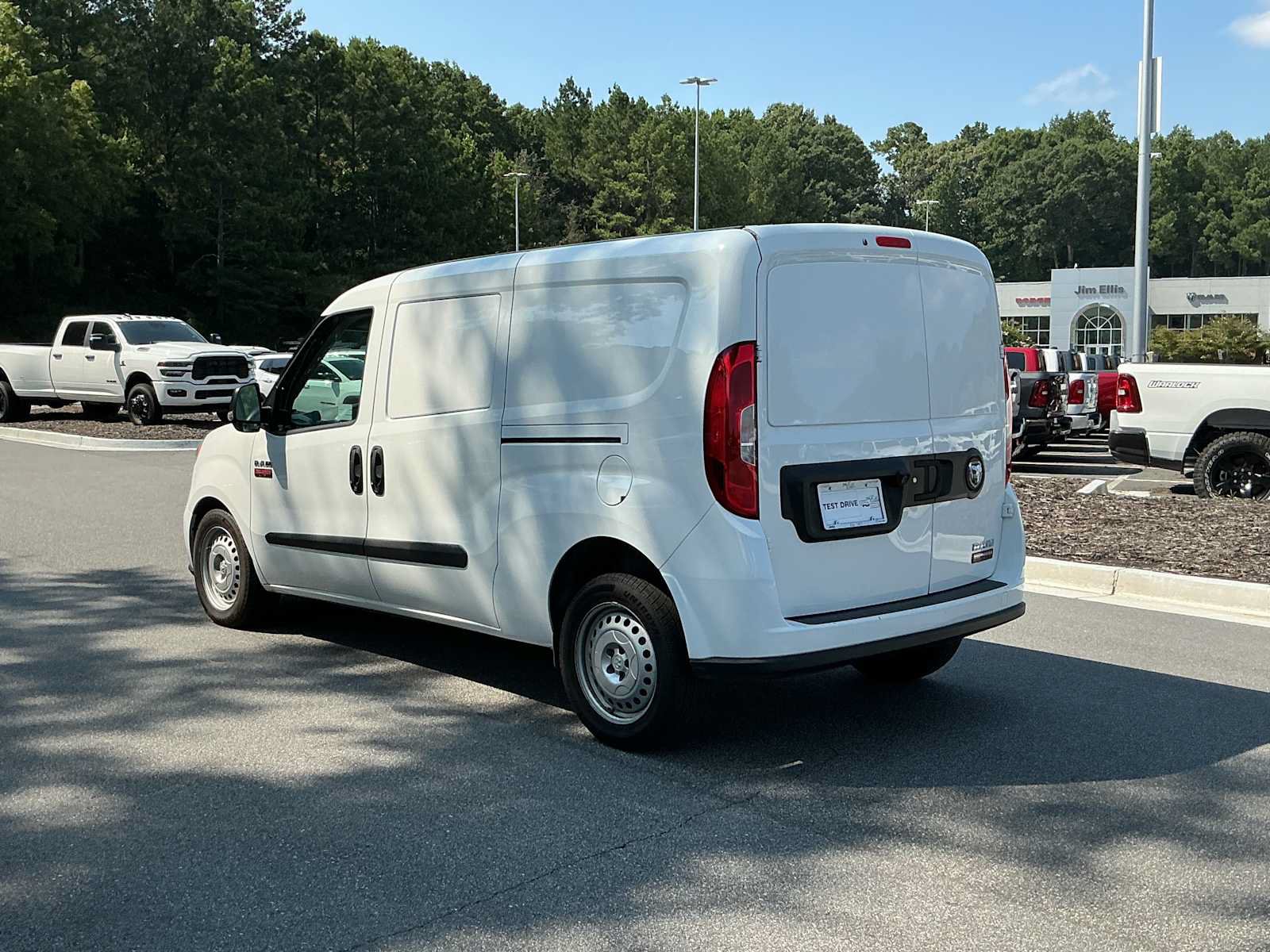 Used 2022 RAM ProMaster City Tradesman FWD image 3