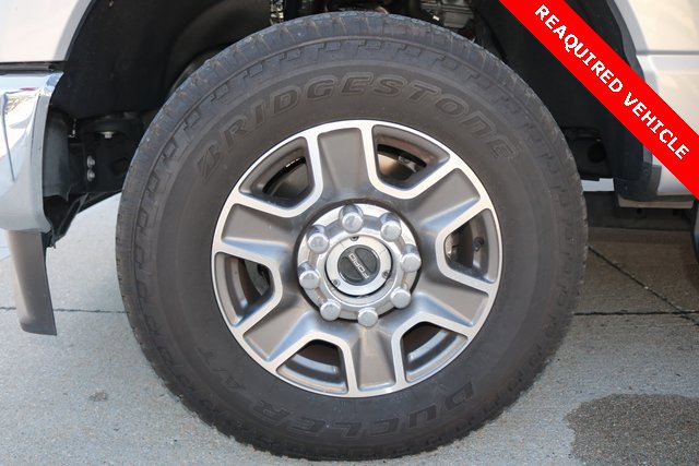 Used 2023 Ford F250 Lariat w/ FX4 Off-Road Package image 16