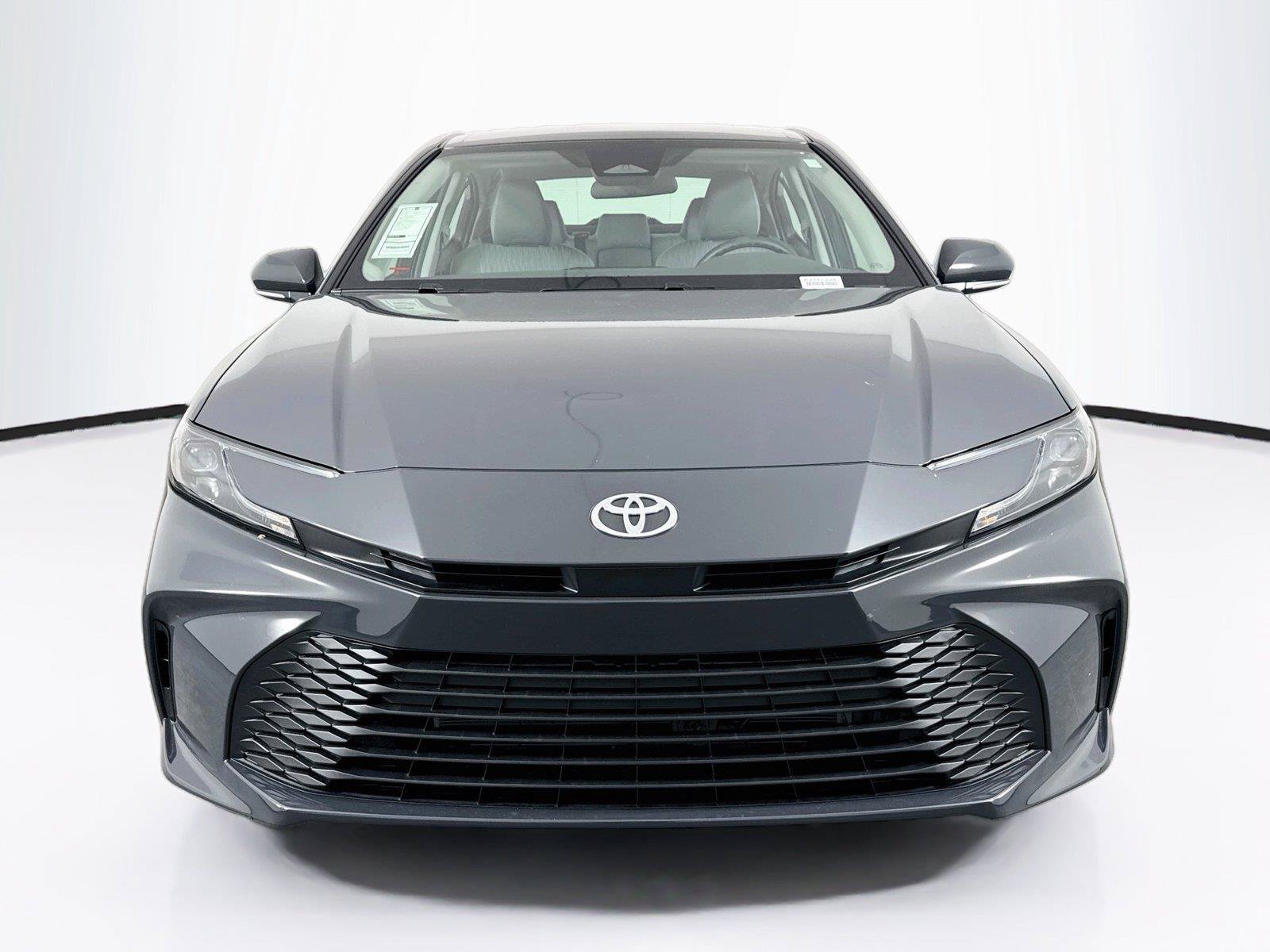 Used 2026 Toyota Camry LE FWD image 8