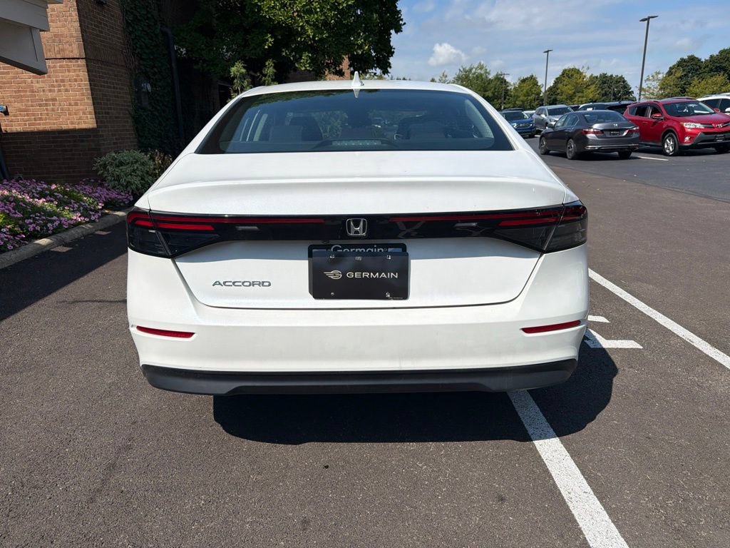 Certified 2023 Honda Accord EX image 7