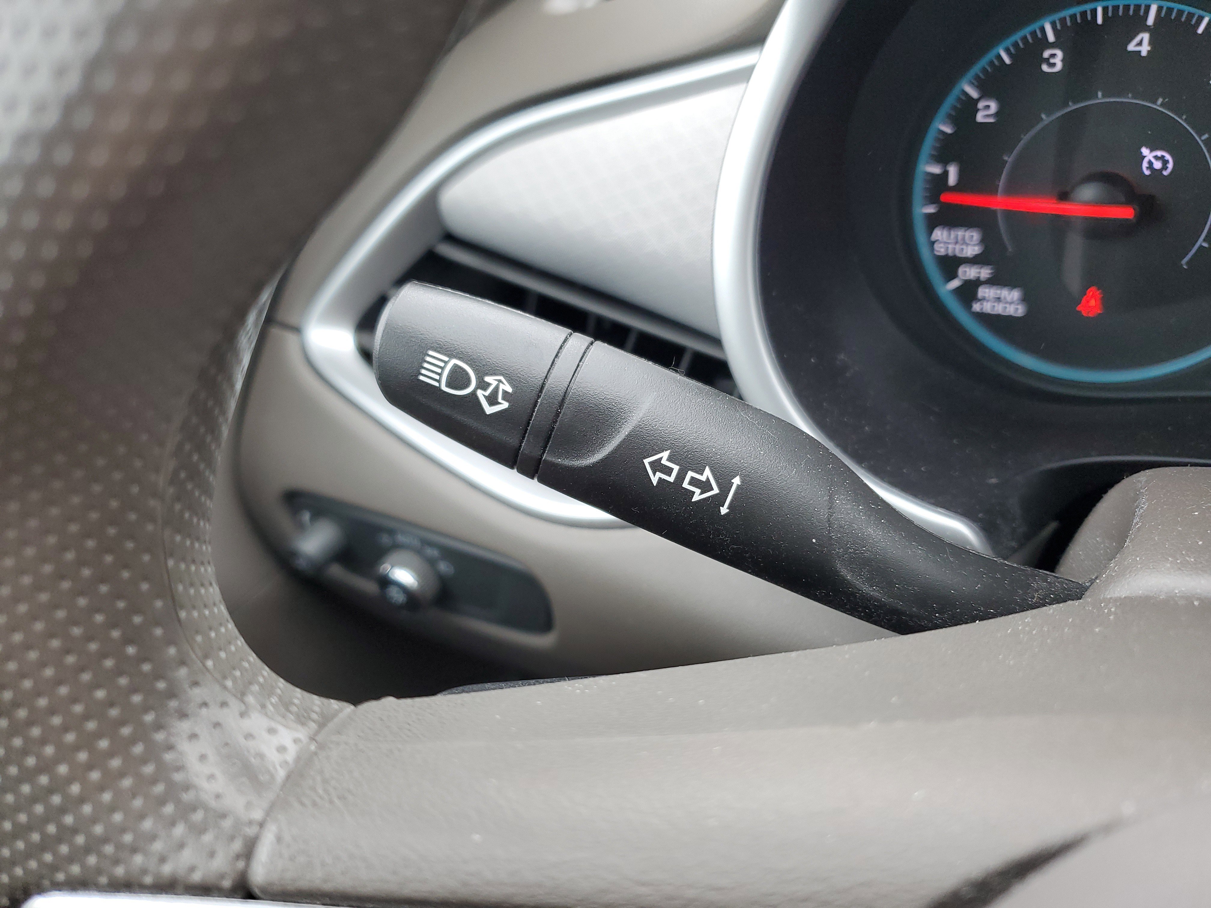 Used 2022 Chevrolet Malibu LT image 17