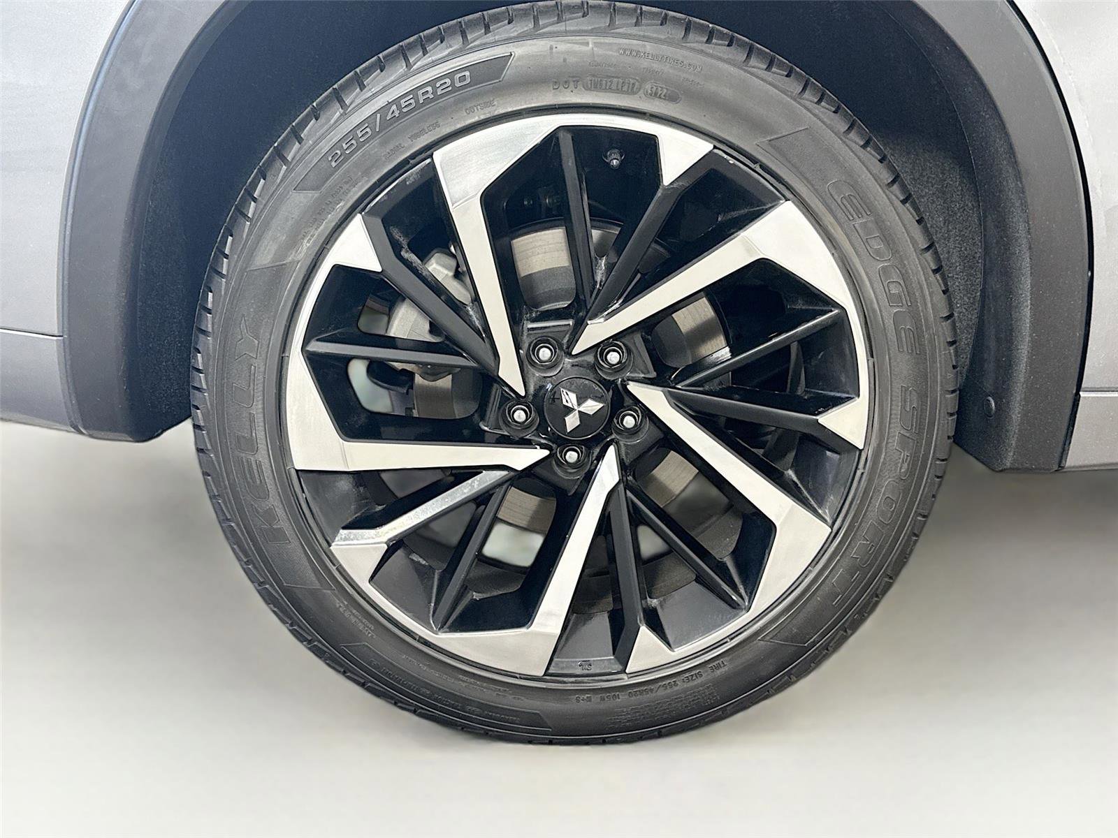 Used 2023 Mitsubishi Outlander SEL image 31