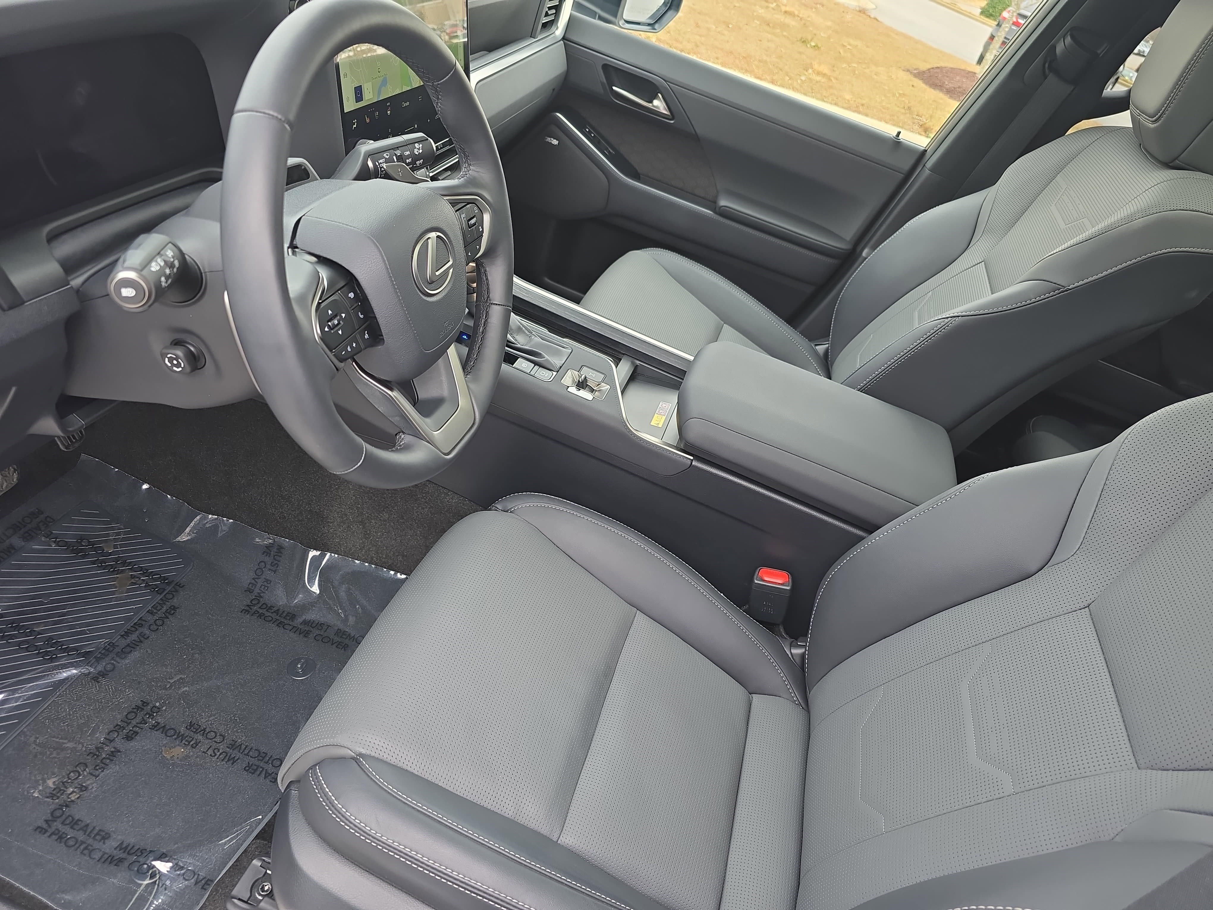 Used 2025 Lexus GX 550 image 16