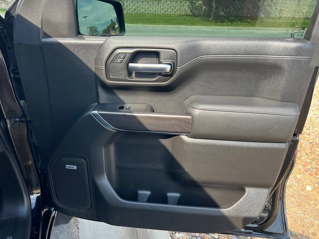 Used 2020 Chevrolet Silverado 1500 LTZ w/ LTZ Premium Package AWD/4WD image 28
