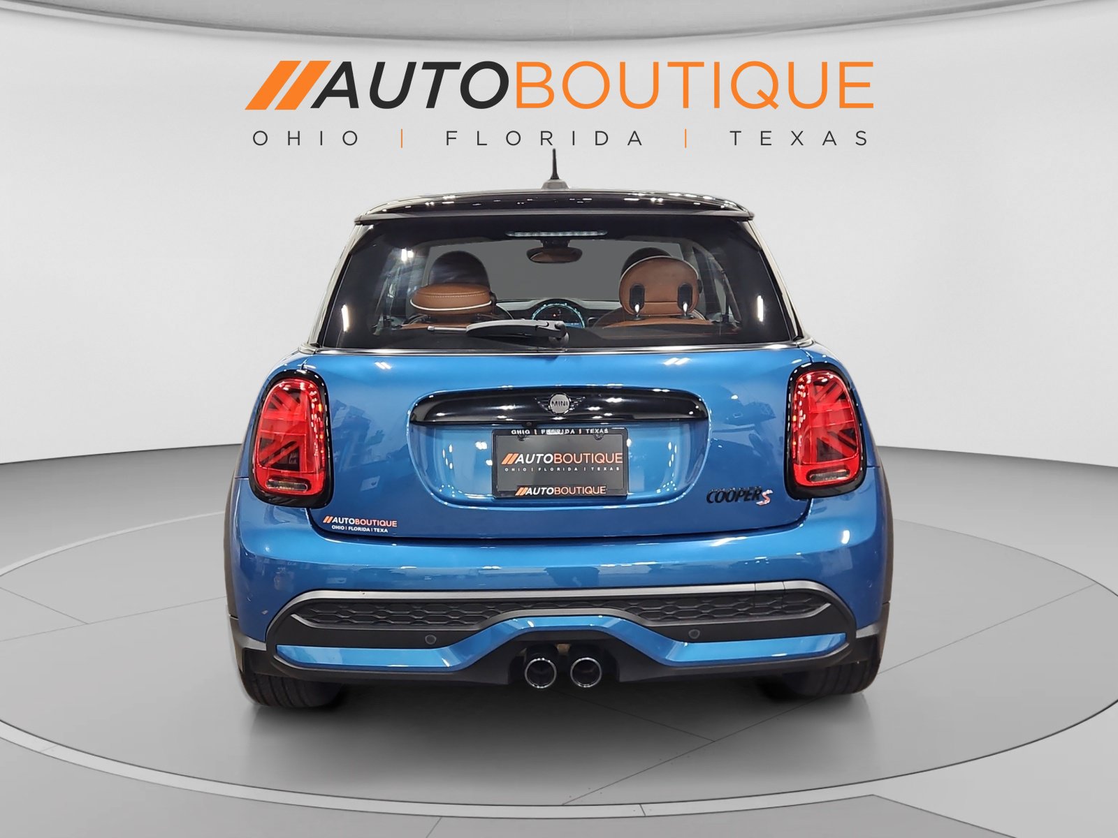 Used 2024 MINI Cooper S w/ Signature Upholstery Package FWD image 7