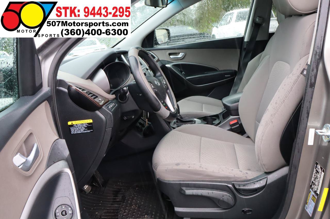 Used 2017 Hyundai Santa Fe Sport FWD image 13