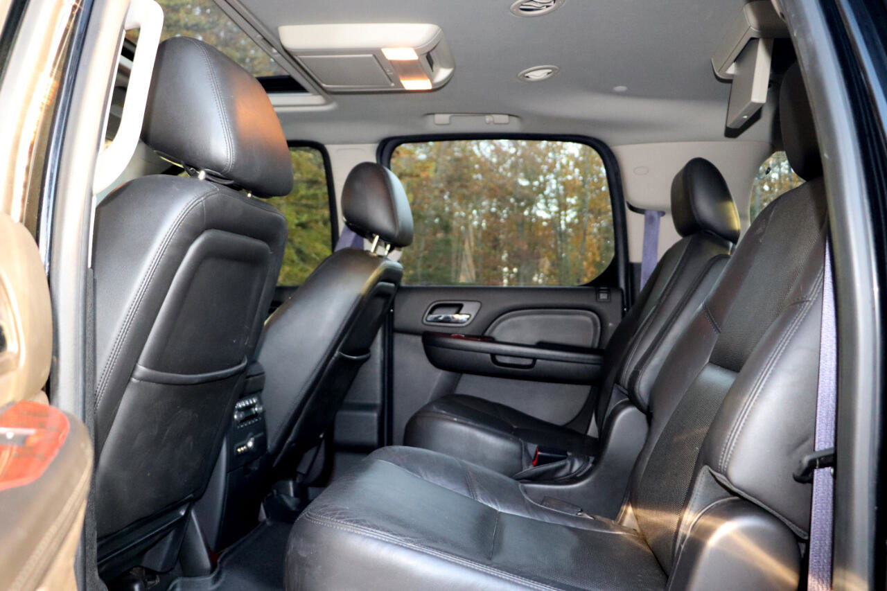 Used 2014 Cadillac Escalade ESV Premium image 15