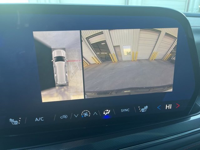 Used 2025 Chevrolet Suburban RST w/ Comfort Package image 13