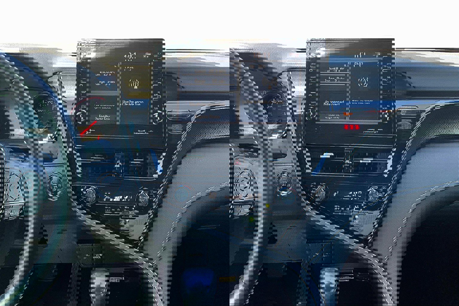 Used 2022 Toyota Camry XSE image 6