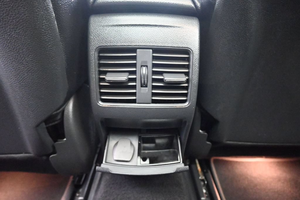 Used 2020 Mercedes-Benz GLA 250 4MATIC image 34