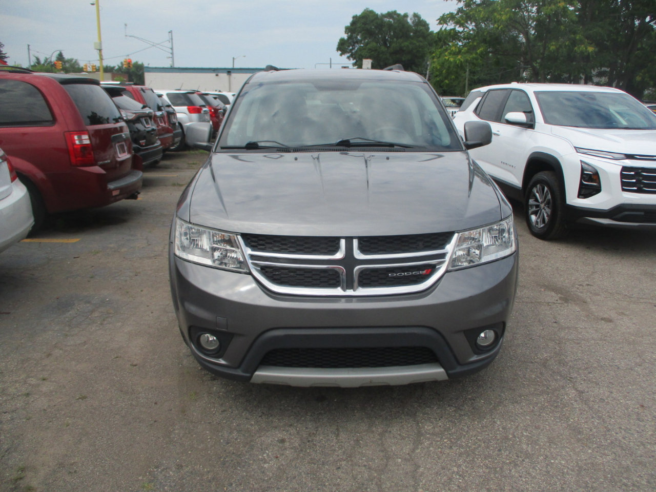 Used 2012 Dodge Journey SXT image 2
